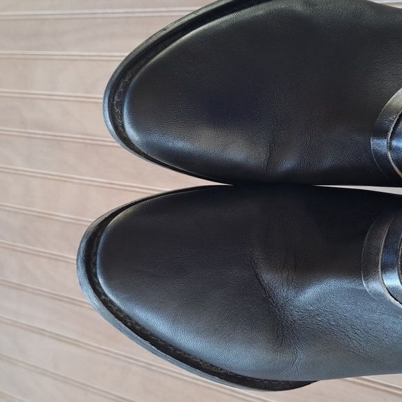 Diba Skyler Distressed Western Almond Toe Leather Slip-On Block Heel Booties - Picture 2 of 11